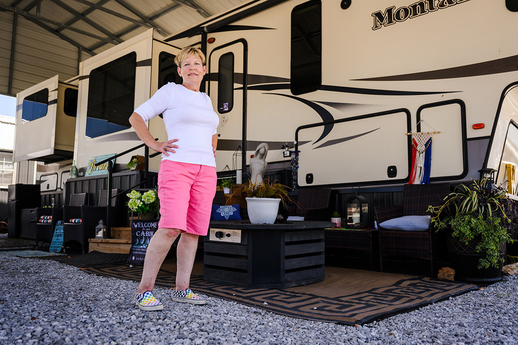 A photo of Gail Ward outdoors.