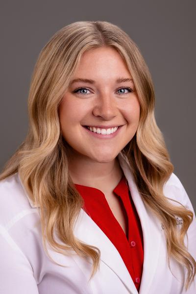 Courtney Thies, PA headshot