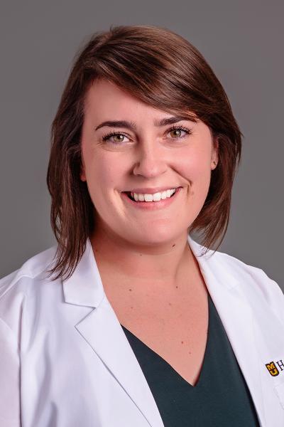 Taran Murphy, FNP headshot