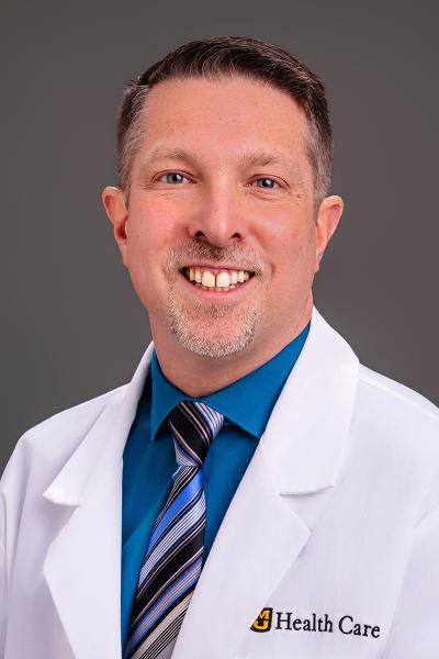 Bernard Eskridge, MD headshot