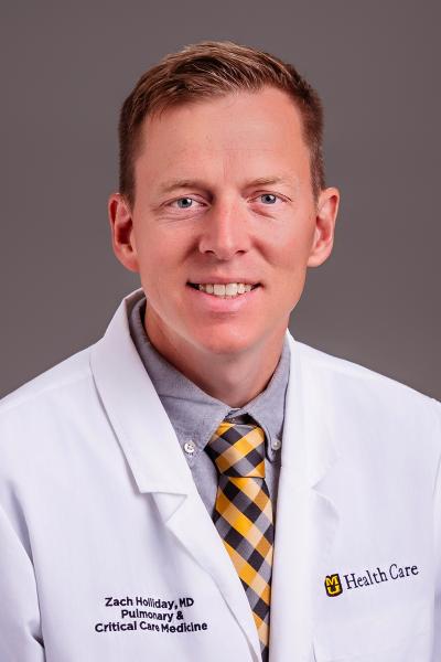 Zachary Holliday, MD headshot