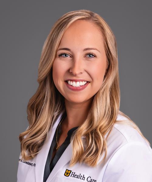 Miranda Luebbert, FNP headshot