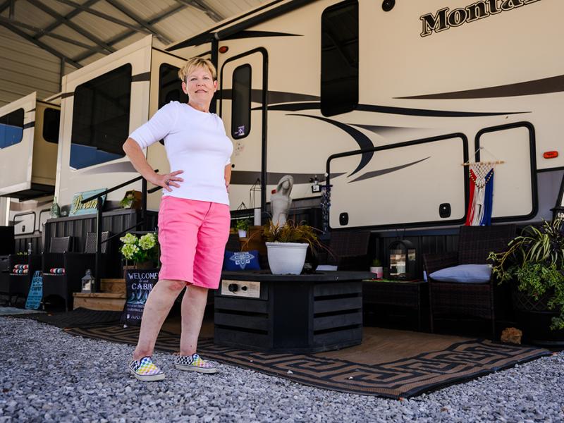 A photo of Gail Ward outdoors.